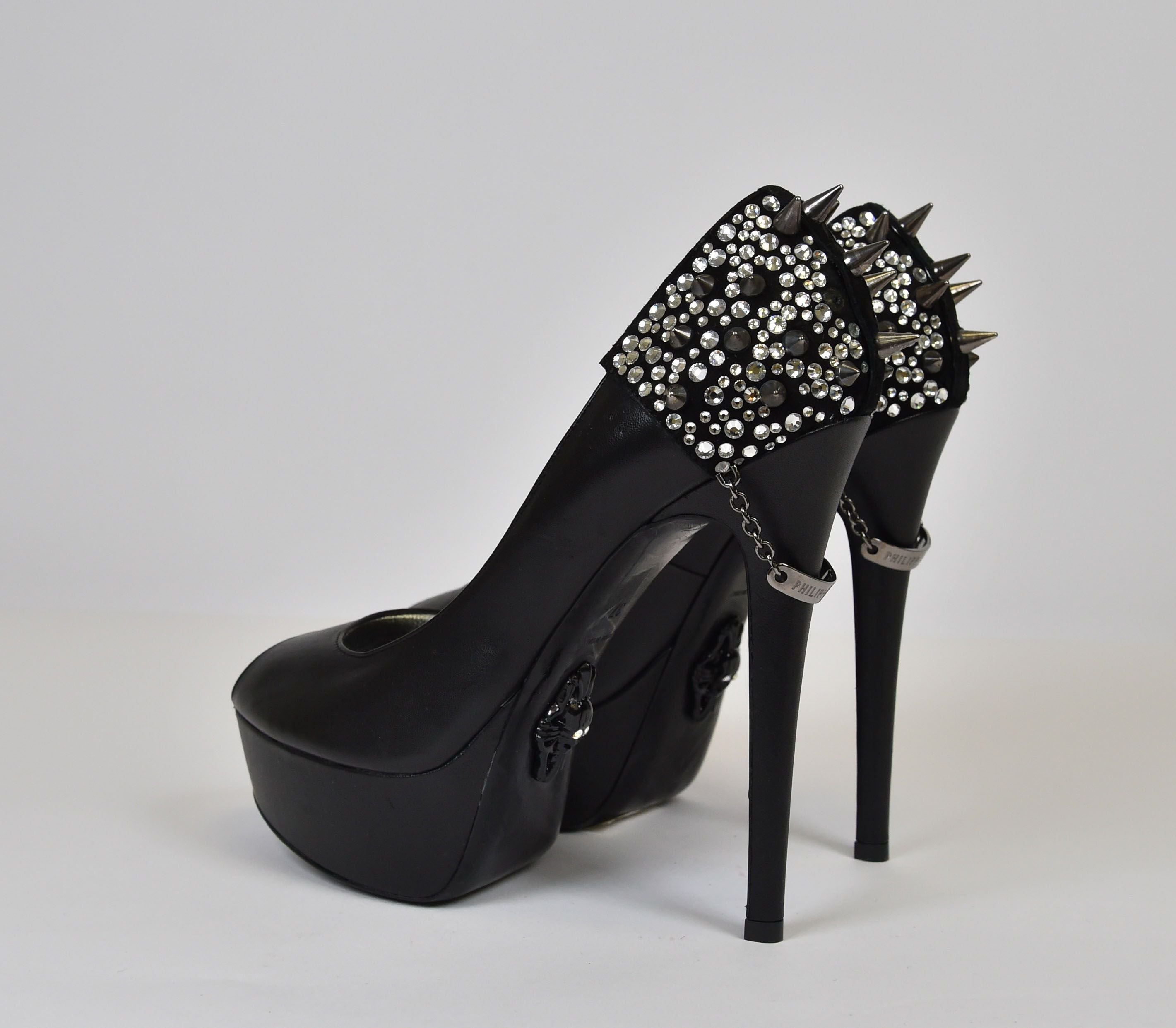 Philipp Plein Skull-Heel Platform Pump ("No Softie" style, Goldjunge line, SS13) - Image 13