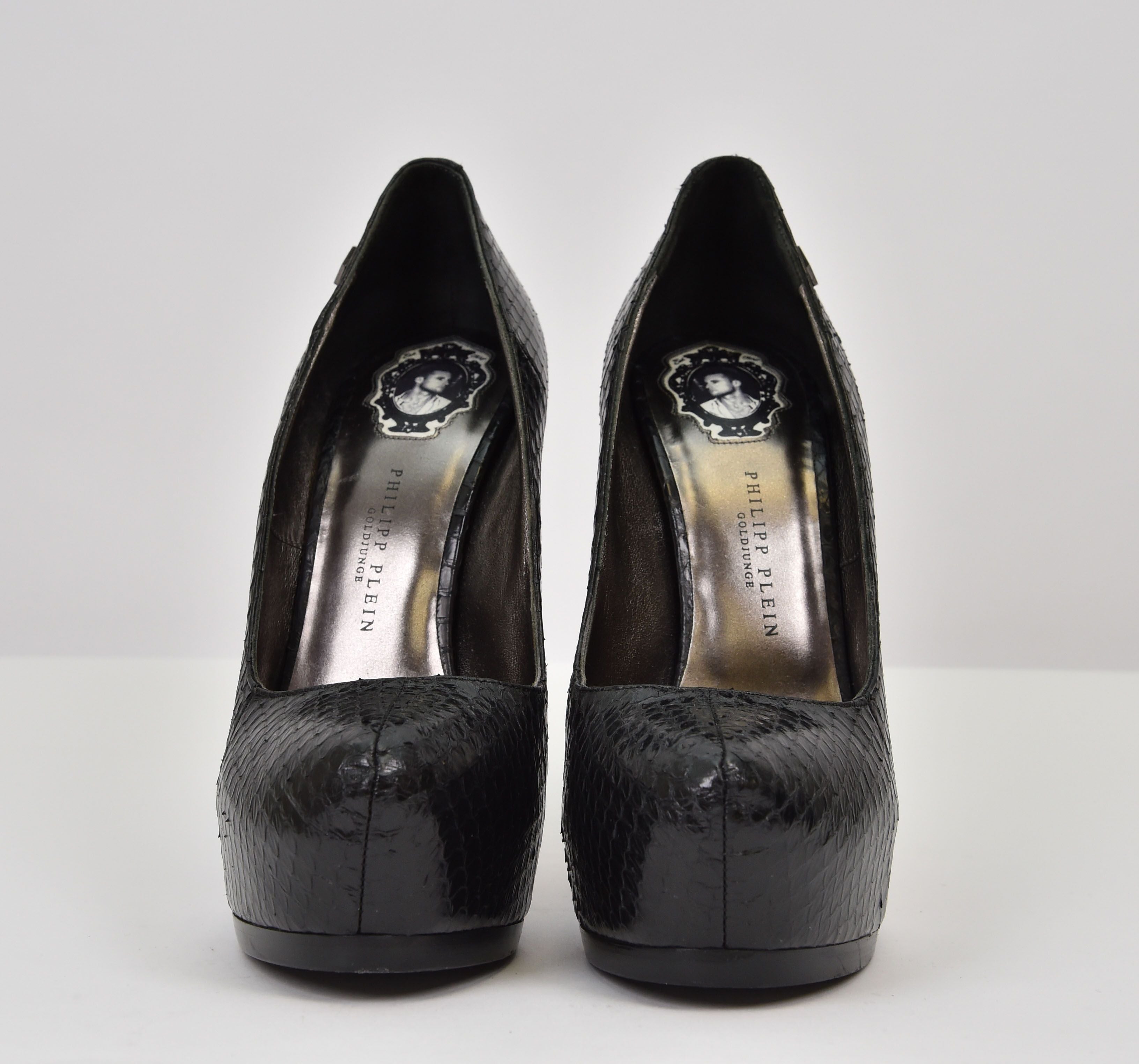 Philipp Plein Skull-Heel Platform Pump ("No Softie" style, Goldjunge line, SS13) - Image 6