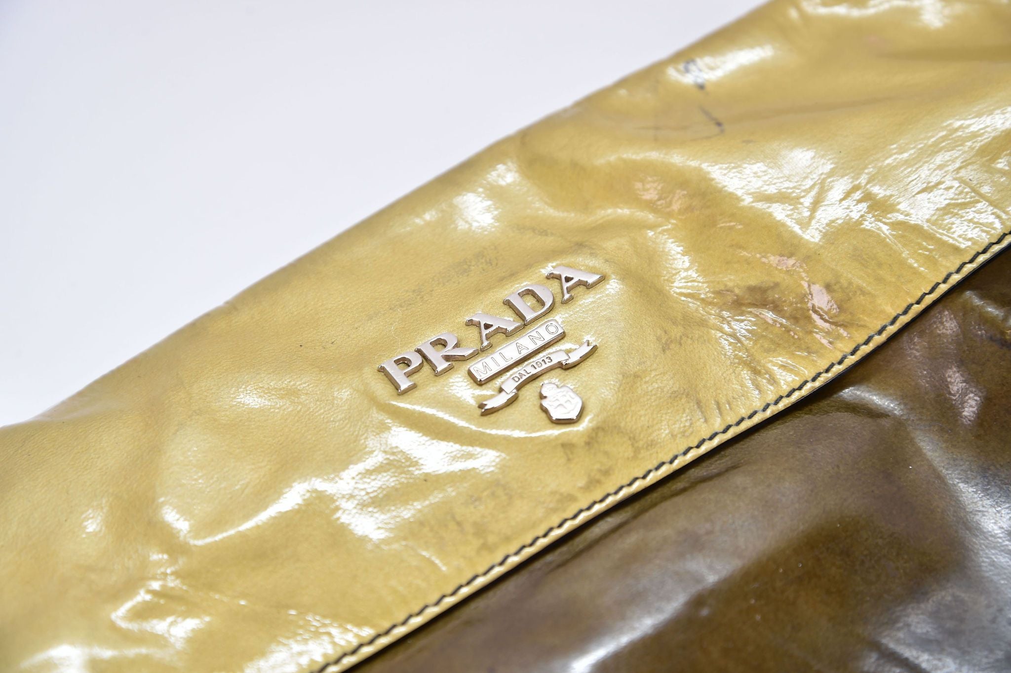 Prada Vitello Shine Fold-Over Clutch/Shoulder Bag - Image 4
