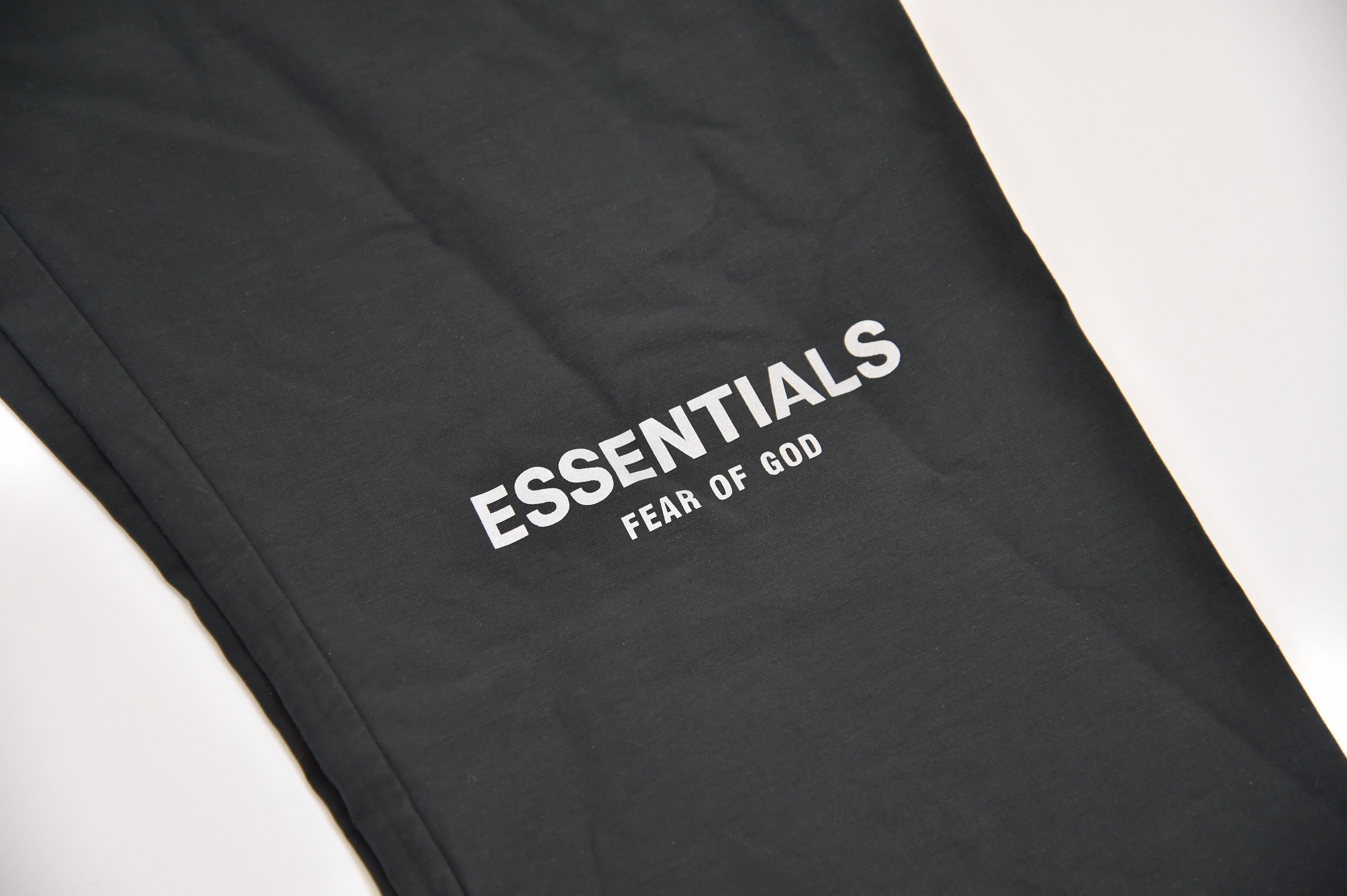 Fear of God Essentials Essentials Sweatpants (reflective logo) - Image 1