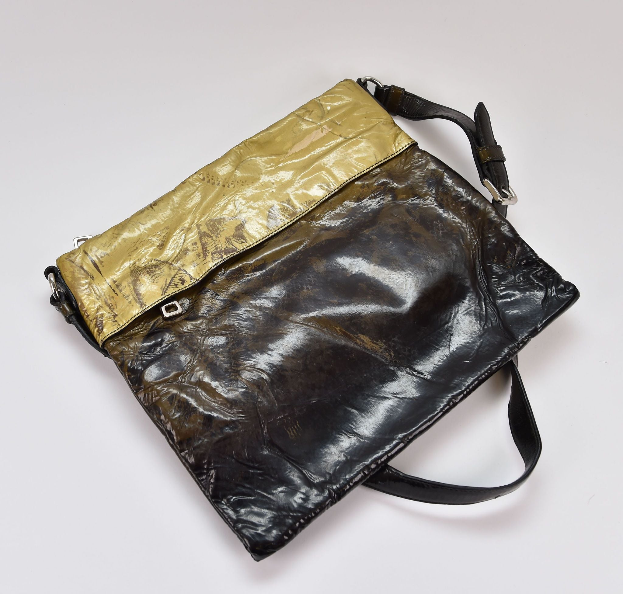 Prada Vitello Shine Fold-Over Clutch/Shoulder Bag - Image 5