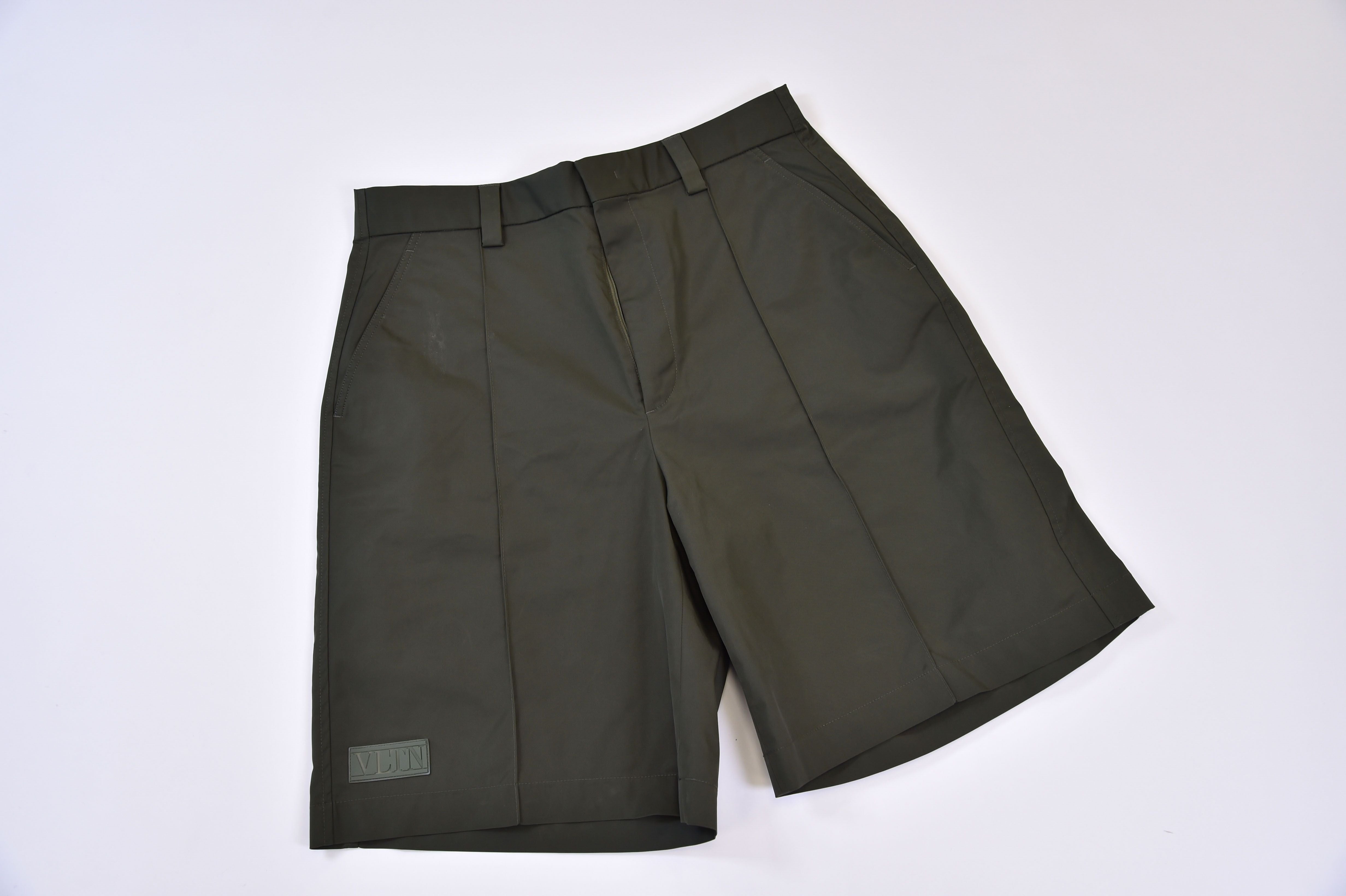 Valentino VLTN Tag Bermuda Shorts - Image 2