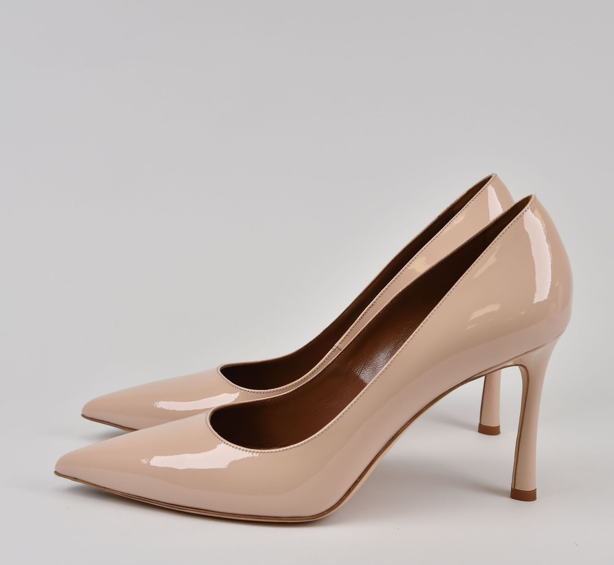 Ghazal Pointed-Toe Pump - Image 3
