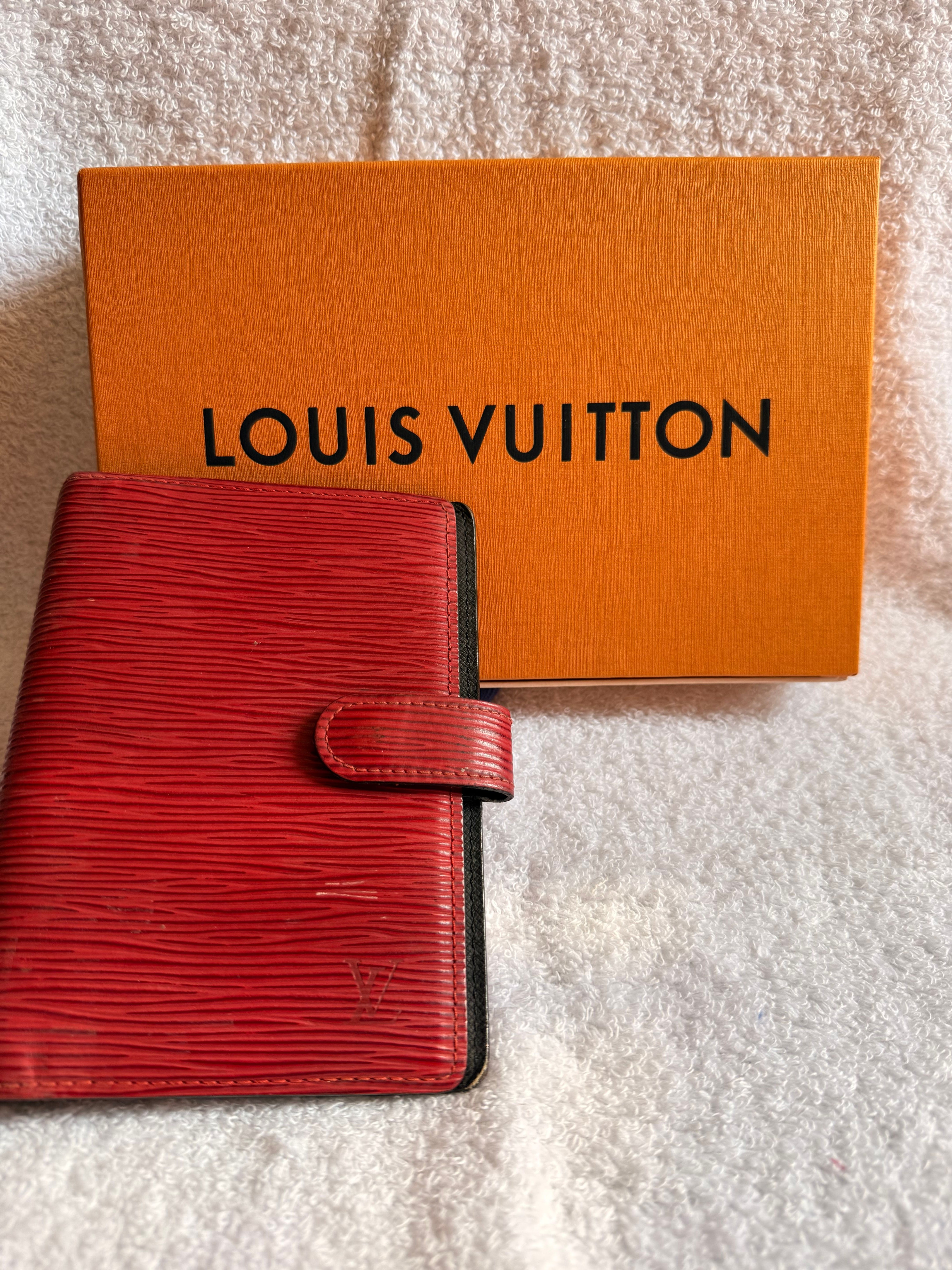 Louis Vuitton Agenda PM (Epi Leather Personal Organizer/Planner) - Image 2