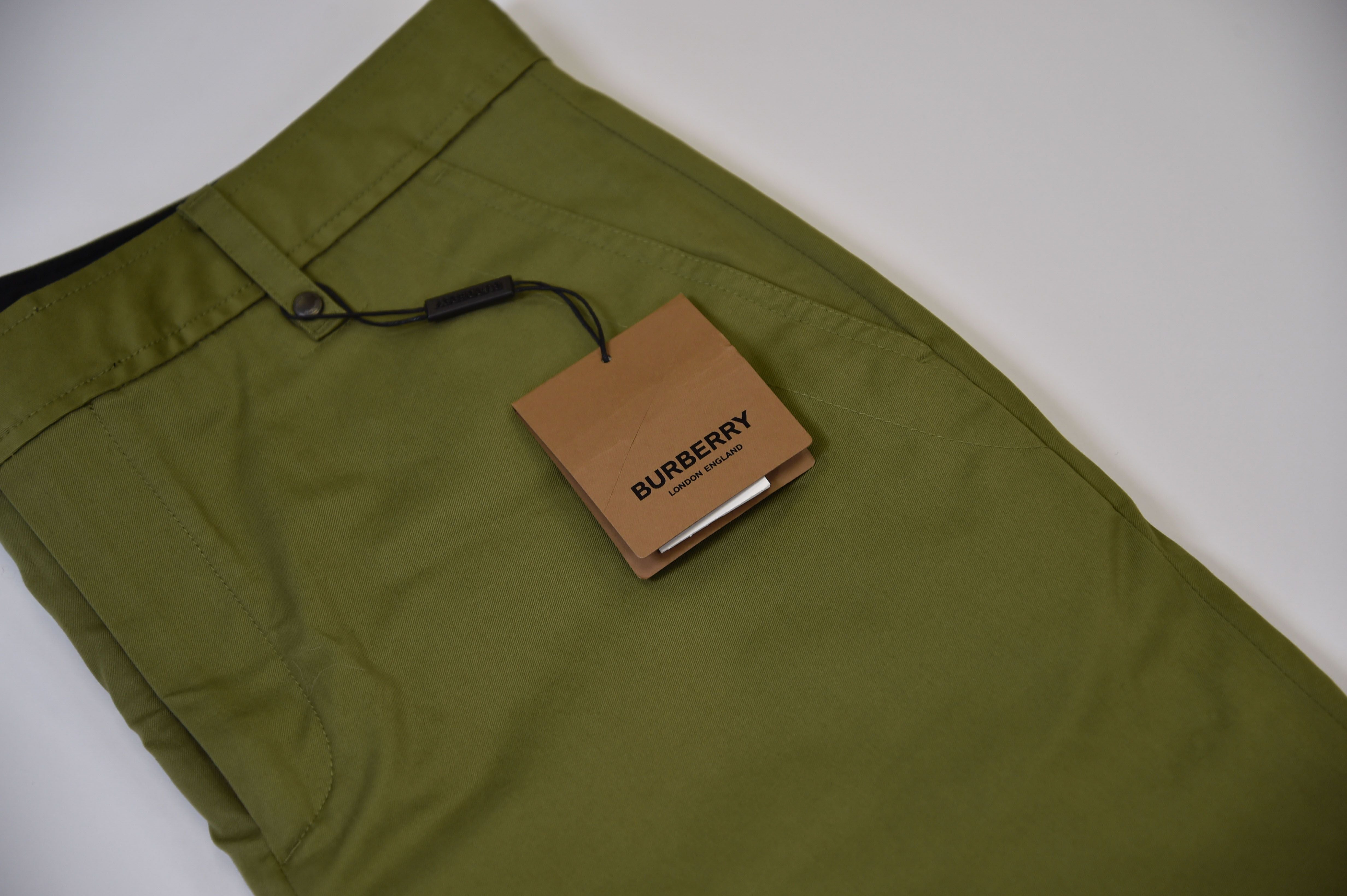 Burberry Chino/Straight-Leg Trousers - Image 2