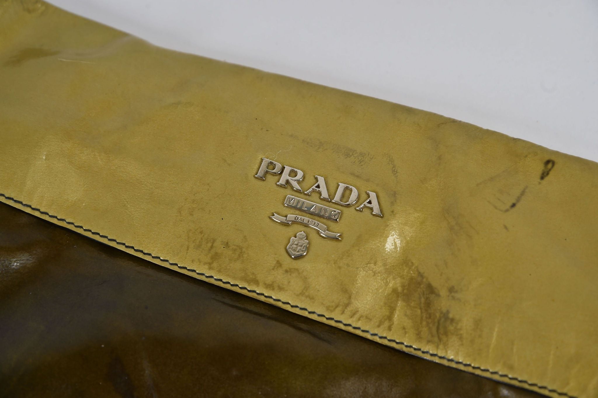 Prada Vitello Shine Fold-Over Clutch/Shoulder Bag - Image 2