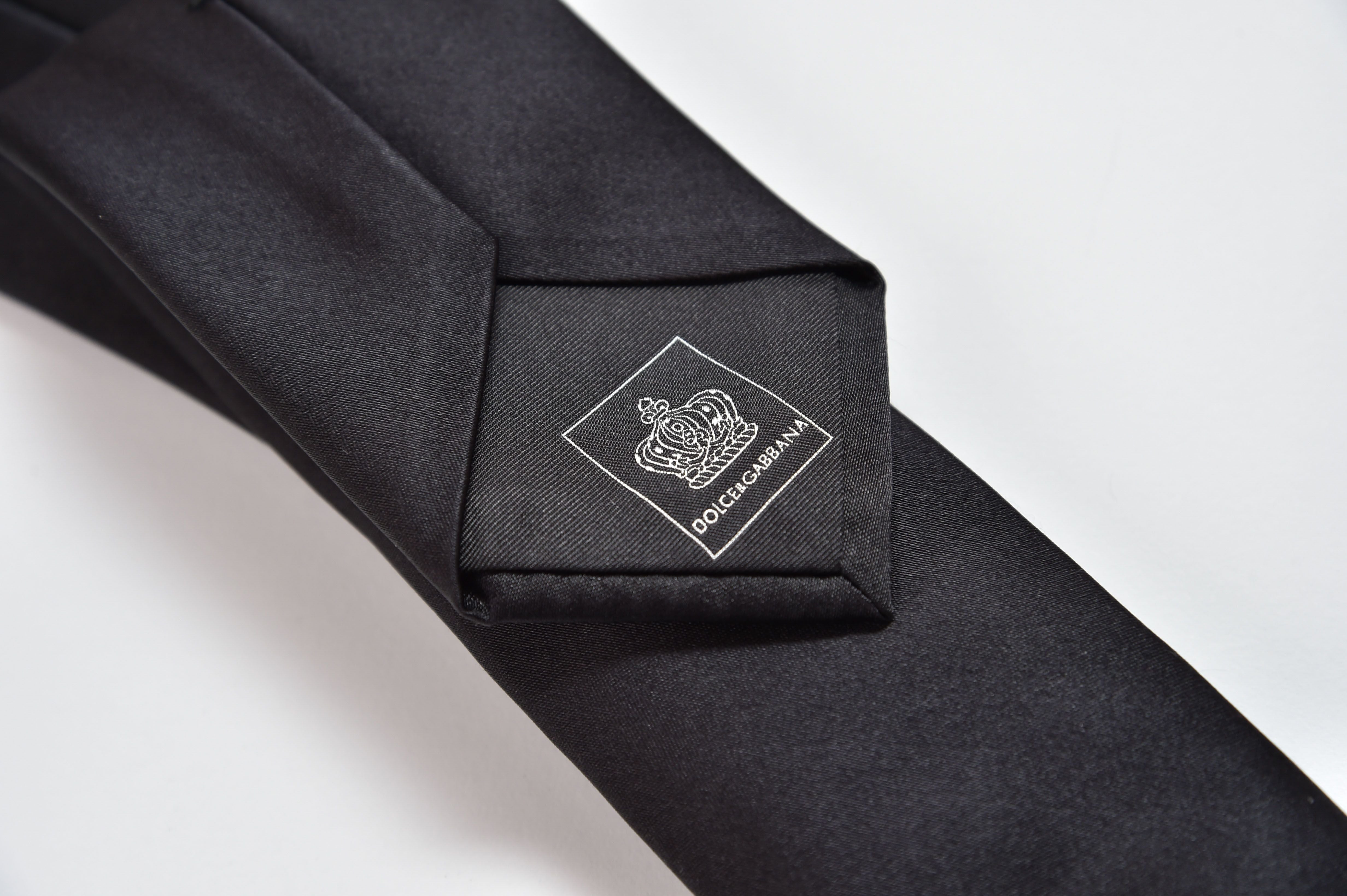 Dolce & Gabbana Classic Silk Necktie - Image 3