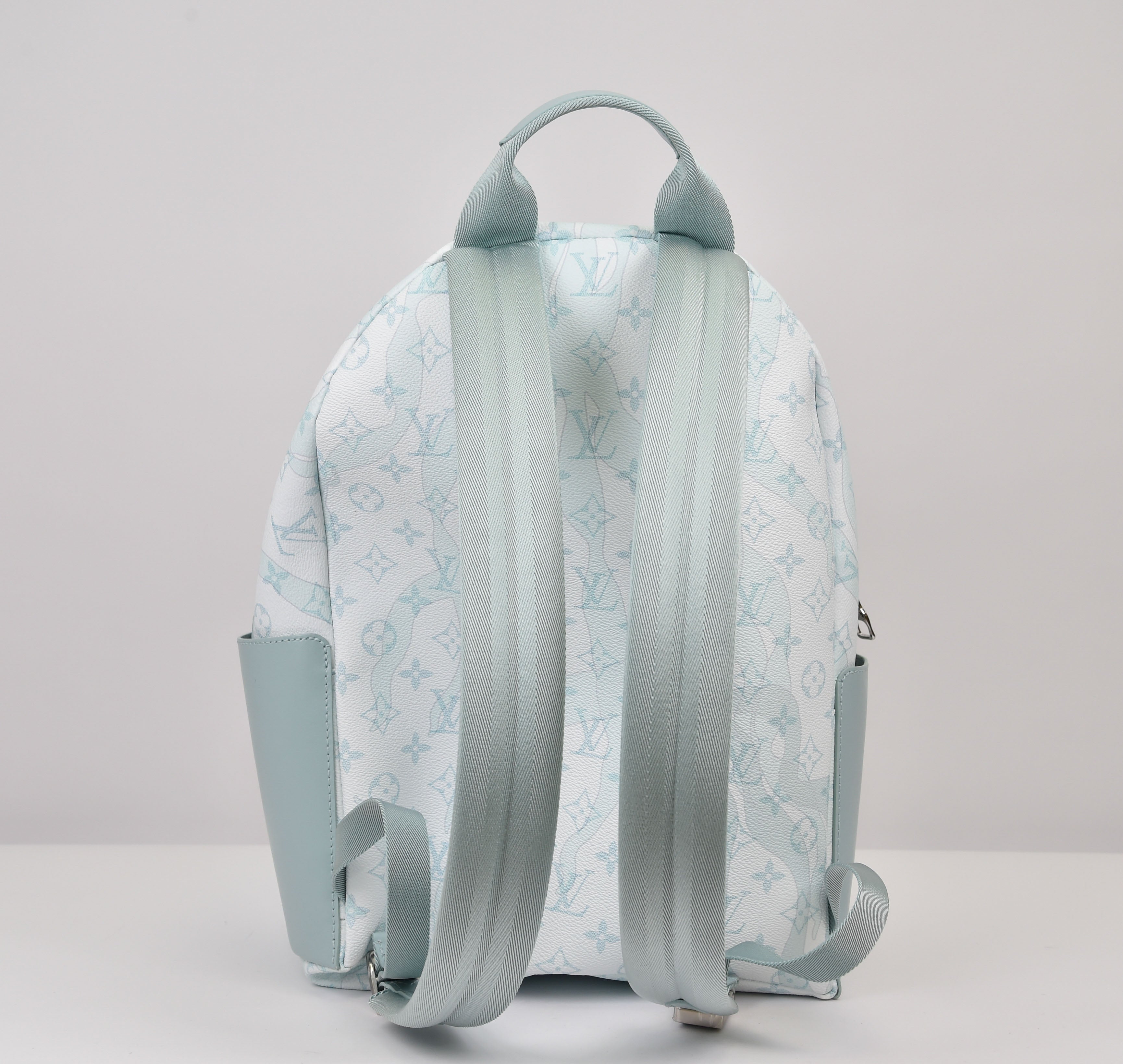 Louis Vuitton Monogram Discovery Backpack PM Aqua Garden